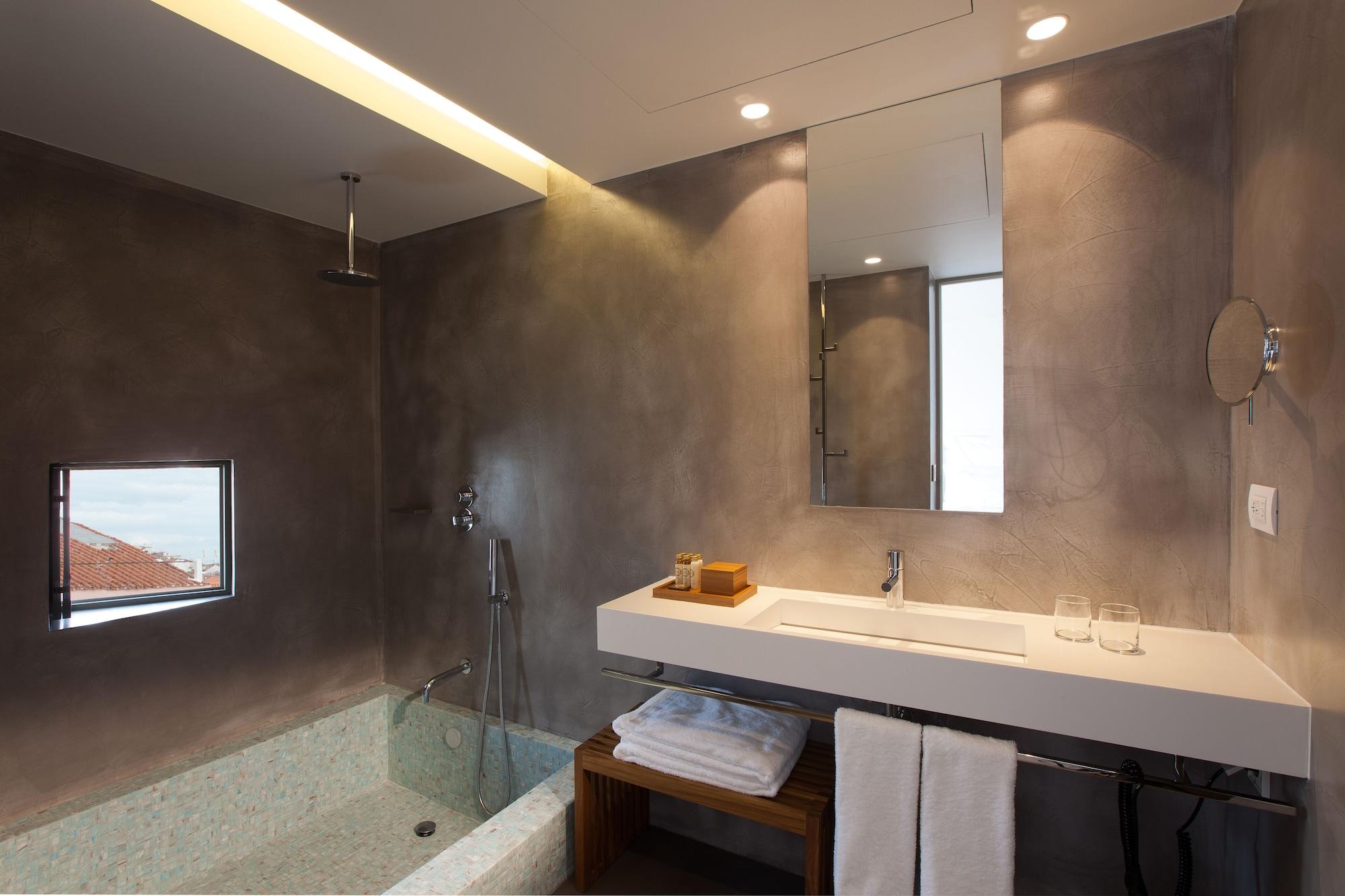 Memmo Alfama - Design Hotel